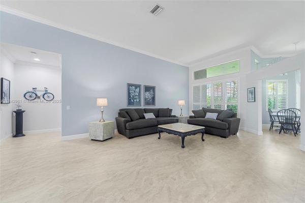 Hunters Pointe, 2530 Hunters Run Way, Weston, Florida 33331, image 2