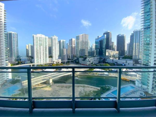 The Ivy At Riverfront, 90 SW 3rd St #2401, Miami, Florida 33130, image 1