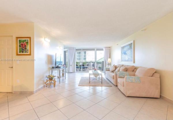 Sands Pointe, 16711 Collins Ave #706, Sunny Isles Beach, Florida 33160, image 1