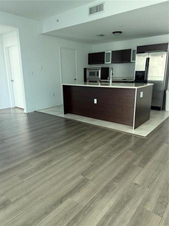 Quantum On The Bay, 1900 N Bayshore Dr #1517, Miami, Florida 33132, image 1