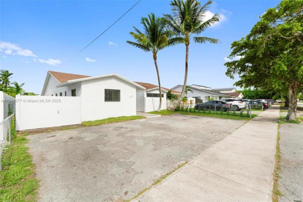 971 SW 88th Ave, Miami, Florida 33174, image 1