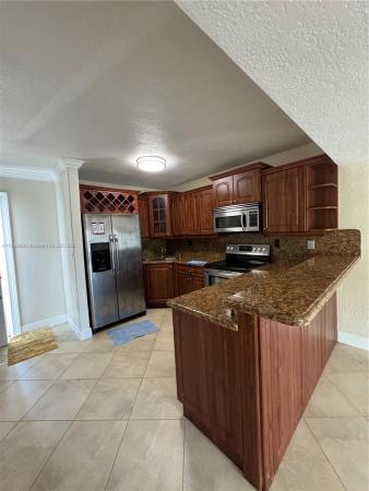 Terrazas Del Sol, 2740 W 76th St #202, Hialeah, Florida 33016, image 1