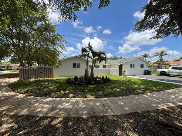 11046 SW 139th Pl, Miami, Florida 33186, image 1