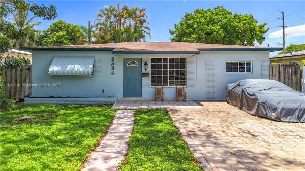 Hollywood Little Ranches, 2334 Pierce St, Hollywood, Florida 33020, image 1