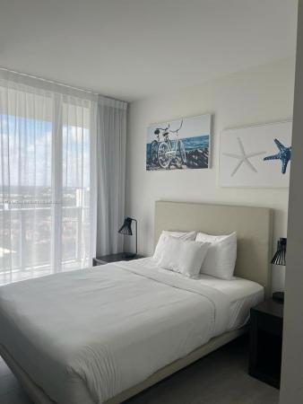 Hyde Beach House, 4010 S Ocean Dr #R2004, Hallandale Beach, Florida 33019, image 2