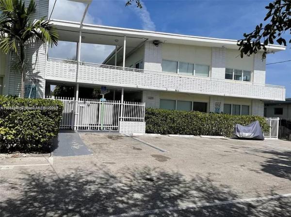 The Marseilles, 1225 Marseille Dr 18, Miami Beach, Florida 33141, image 1