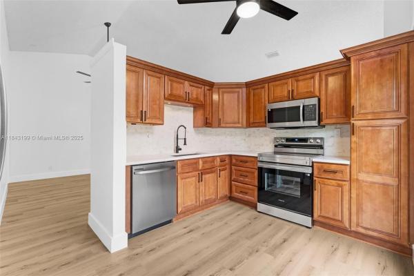 Hunter Green, 605 Laurel Way, North Lauderdale, Florida 33068, image 1