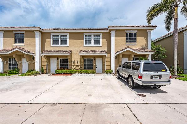 Pelican Pointe, 705 SW 122nd Ave #705, Pembroke Pines, Florida 33025, image 1