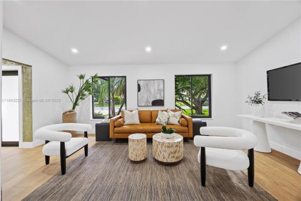 Waterford Homes, 1498 SW 28th Ave, Deerfield Beach, Florida 33442, image 1