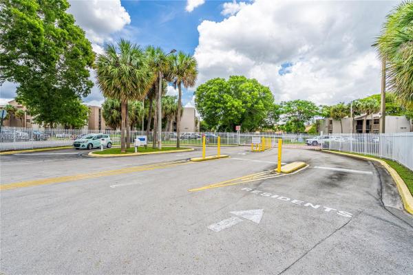 3561 SW 117th Ave #7-203, Unincorporated Dade County, Florida 33165, image 1