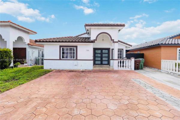 El Prado Country Club, 7066 W 30th Ln, Hialeah, Florida 33018, image 1