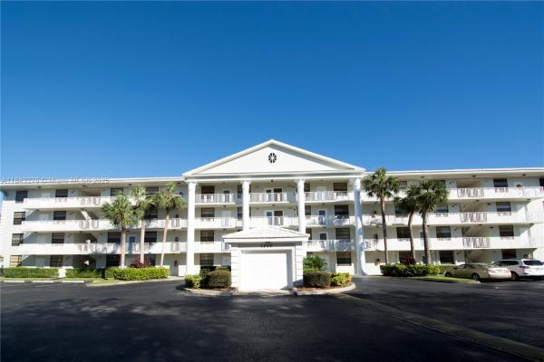 Whitehall 2 Of Pine Island Ridge, 1717 Whitehall Dr #201, Davie, Florida 33324, image 1