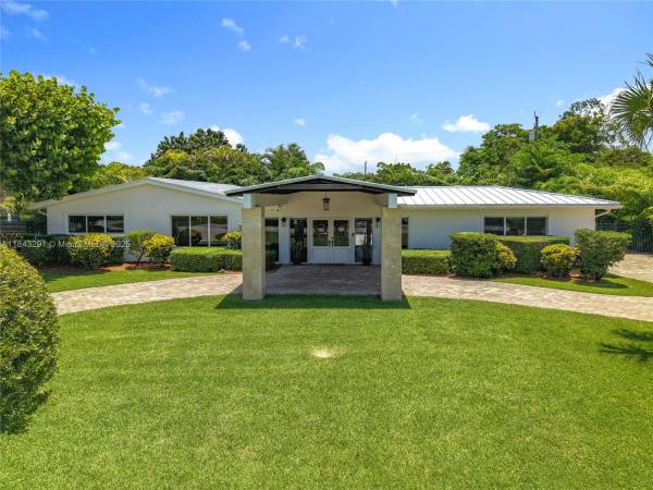 Tanglewood Gardens, 7420 SW 140th Ter, Palmetto Bay, Florida 33158, image 1