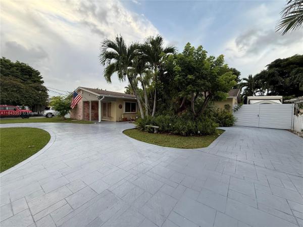 Bel Aire, 10261 Bonita Rd, Cutler Bay, Florida 33157, image 3