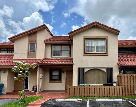 Tamiami Lakes Townhomes, 13423 SW 14th Ter, Tamiami, Florida 33184, image 3
