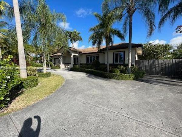 Coletown Acres, 10375 SW 111th St, Kendall, Florida 33176, image 3