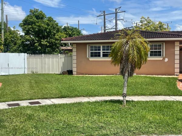 9433 SW 17th St, Miami, Florida 33165, image 1