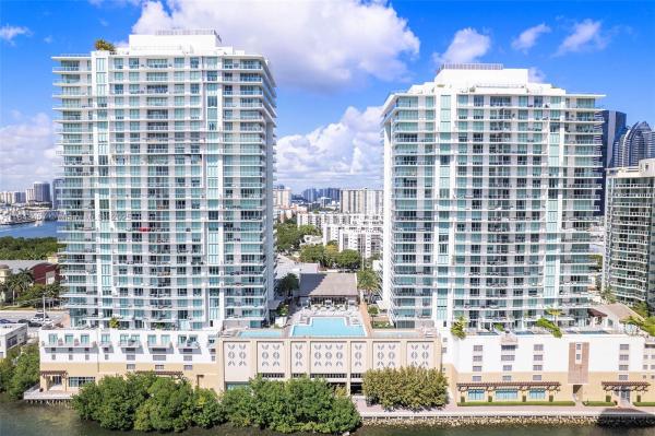 Parque Towers, 330 Sunny Isles Blvd #5-LPH03, Sunny Isles Beach, Florida 33160, image 1