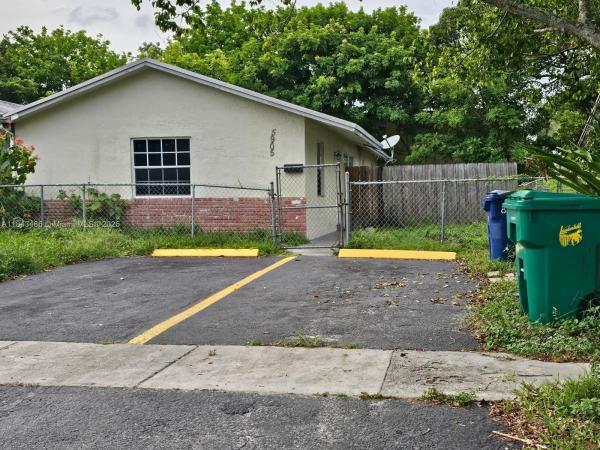 Lauderhill No HOA, 5905 NW 23rd St, Lauderhill, Florida 33313, image 2
