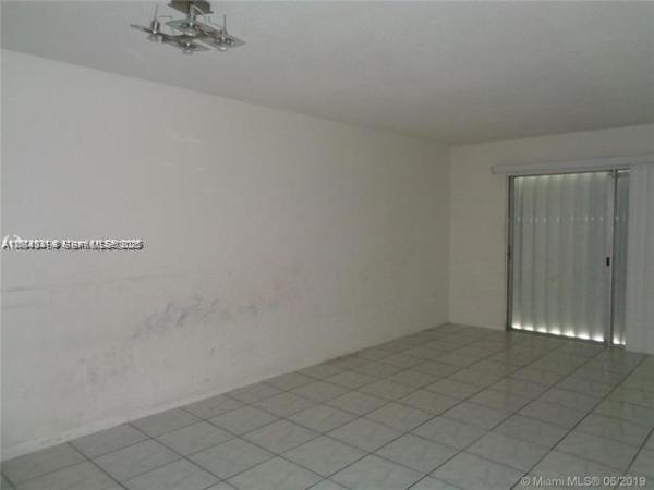 15225 NE 6th Ave #B207, Unincorporated Dade County, Florida 33162, image 1