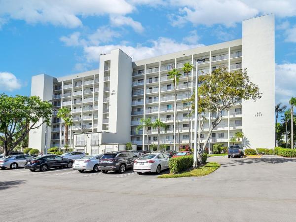 The Island At Cypress Bend, 2217 Cypress Island Dr #503, Pompano Beach, Florida 33069, image 1