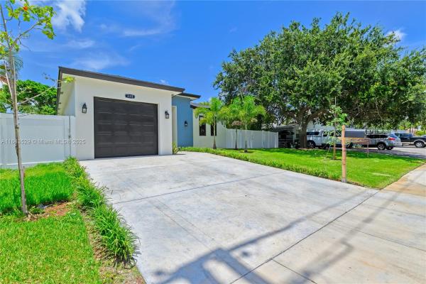 Sanders Park, 335 NW 15th St, Pompano Beach, Florida 33060, image 1