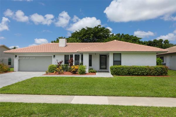 Cimarron At Loggers Run, 21553 Chipmunk Ln, Boca Raton, Florida 33428, image 1