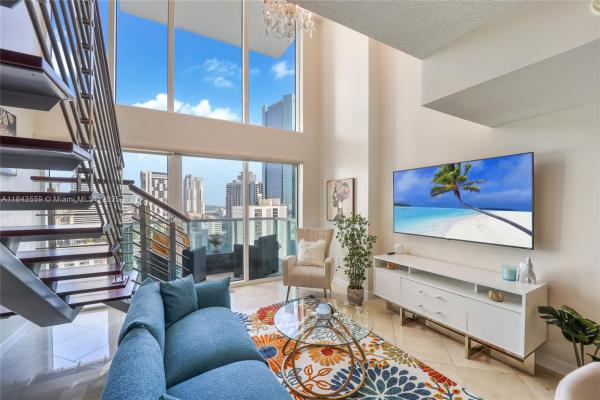 Brickell On The River South Tower, 41 SE 5th St #1505, Miami, Florida 33131, image 1