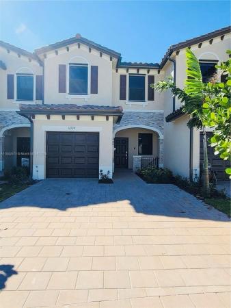 12724 SW 230th St, Unincorporated Dade County, Florida 33170, image 1