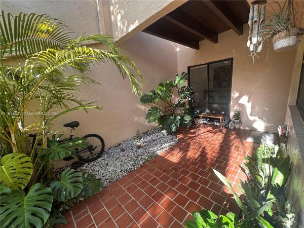 Courtyards In The Crossings, 11214 SW 132nd Ct W, The Crossings, Florida 33186, image 3