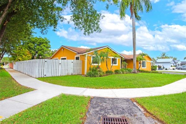 Shores Calusa, 11040 SW 140th Ave, The Hammocks, Florida 33186, image 2