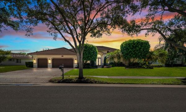 Pelican Landings, 125 Dockside Cir, Weston, Florida 33327, image 2