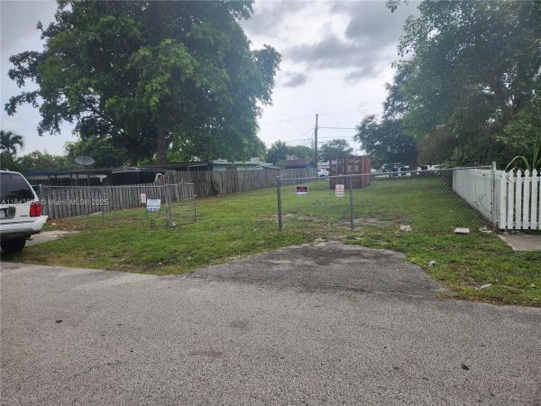 Gracewood, 315 N 61st Ave, Hollywood, Florida 33024, image 1