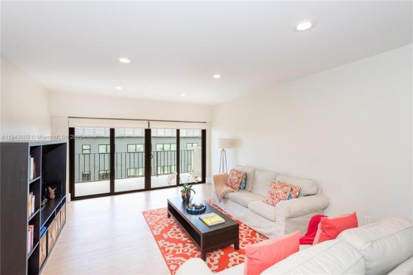 Key Biscayne Ambassador, 575 Crandon Blvd #604, Key Biscayne, Florida 33149, image 1
