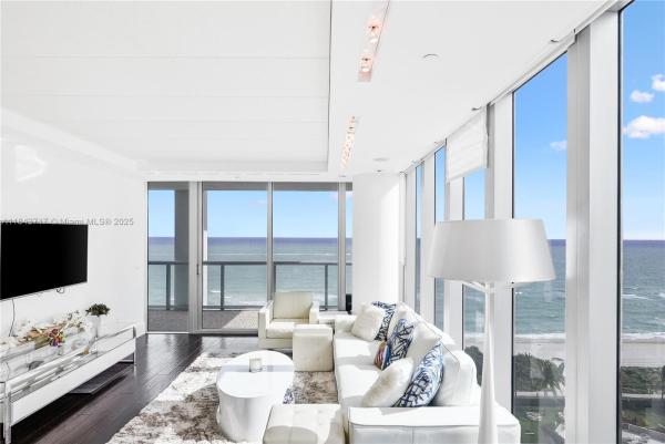 South Carillon Beach, 6799 Collins Ave #1005, Miami Beach, Florida 33141, image 2
