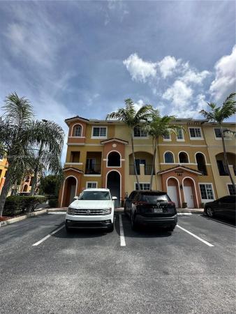 Highland Park Village, 141 NW 2nd Ave #2, Hallandale Beach, Florida 33009, image 1