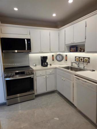 Hillcrest, 4350 Hillcrest Dr #716, Hollywood, Florida 33021, image 1