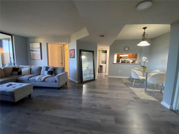 8365 SW 152nd Ave #C-210, Unincorporated Dade County, Florida 33193, image 1