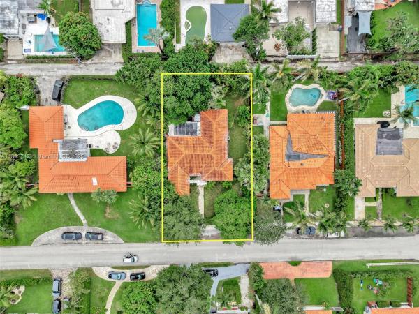 Miami Shores Estates, 10619 NE 10th Pl, Miami Shores, Florida 33138, image 2
