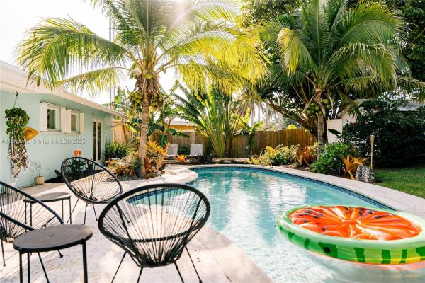 Bel Aire, 9300 SW 183rd Ter, Palmetto Bay, Florida 33157, image 1