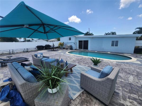 North Gate Estates, 3617 NW 37th St, Lauderdale Lakes, Florida 33309, image 1