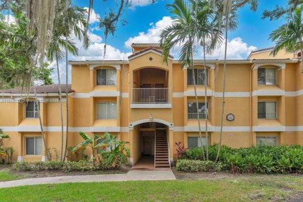 Sailboat Pointe, 2321 NW 33rd St #215, Oakland Park, Florida 33309, image 1