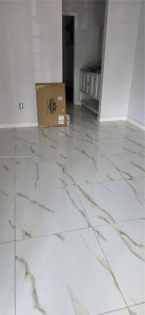 Monterey, 900 NE 209th Ter #203-31, Ives Estates, Florida 33179, image 2