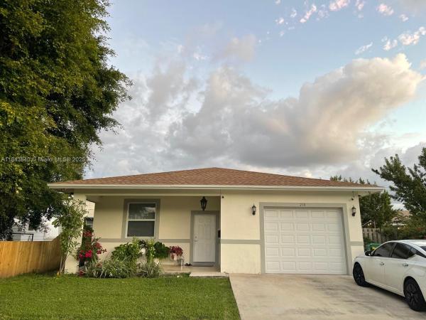 Dania Heights, 210 SW 4th St #210, Dania Beach, Florida 33004, image 1
