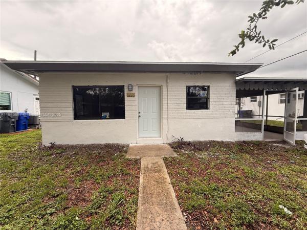 Hollywood Beach Heights, 1110 N 57th Ave #B, Hollywood, Florida 33021, image 1