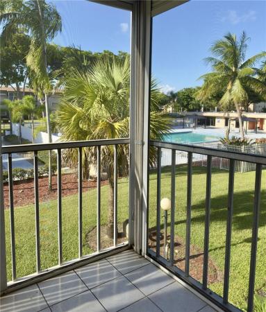 Hillcrest, 981 Hillcrest Ct #208, Hollywood, Florida 33021, image 1