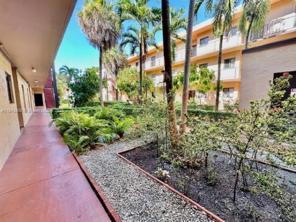 West Flagler Heritage, 10851 SW 2nd St #K106, Sweetwater, Florida 33174, image 1