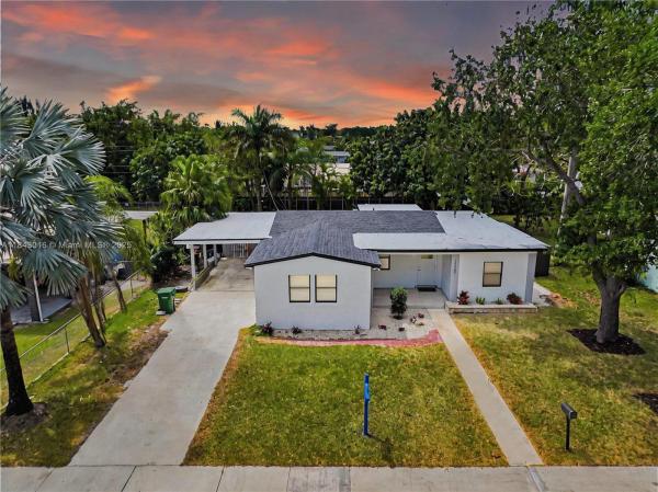Sky Vista, 1550 NE 11th St, Homestead, Florida 33033, image 3