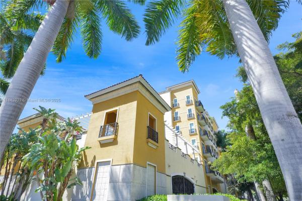 Villa Calabria, 20 Calabria Ave 302, Coral Gables, Florida 33134, image 1