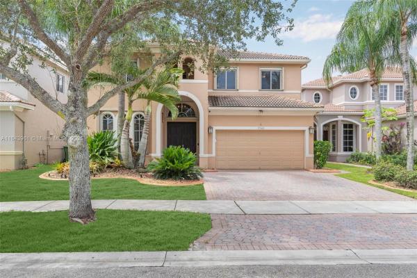 Laguna Isles, 19360 SW 61st St, Pembroke Pines, Florida 33332, image 1